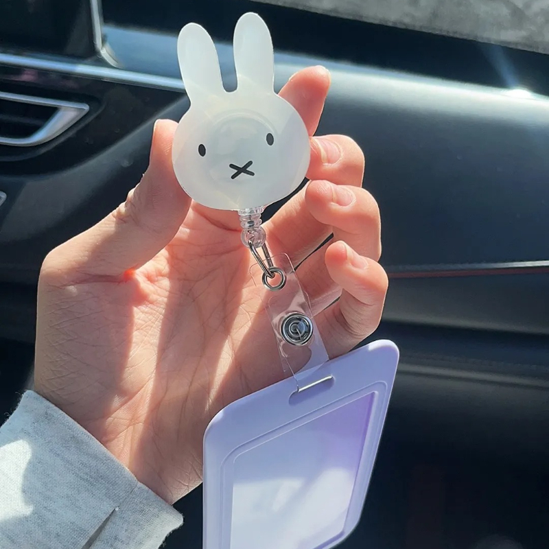 Милый держатель для бейджа Mif – обзор и цена Kawaii Tech Accessories